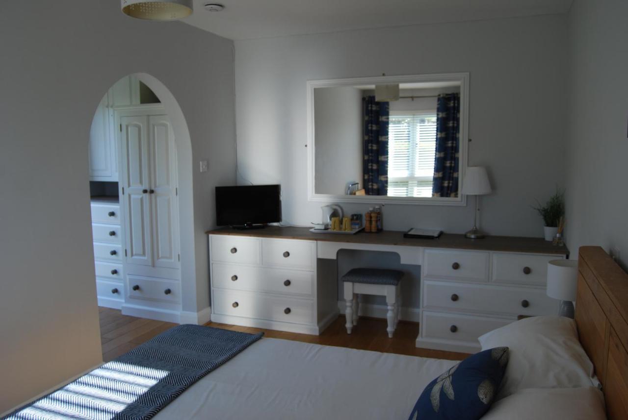 Hare & Hounds Bed & Breakfast Rye Esterno foto