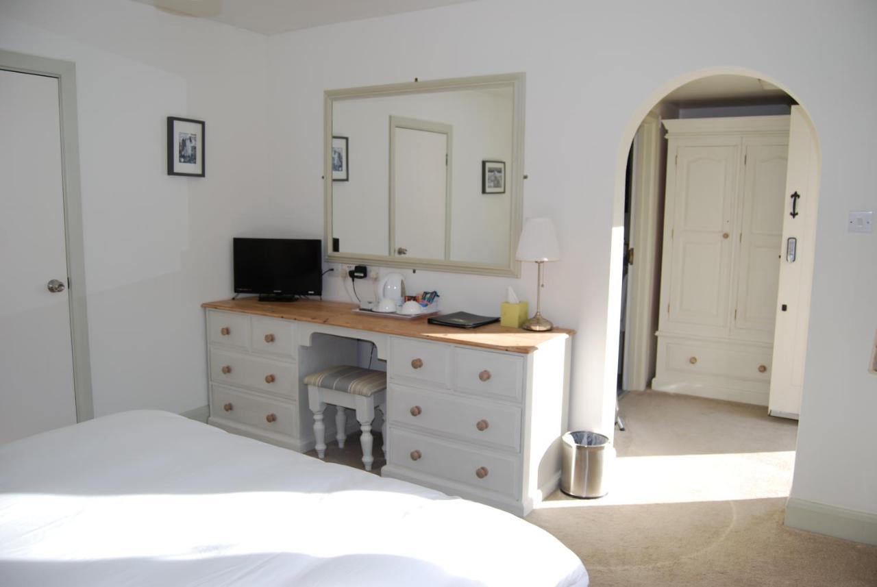 Hare & Hounds Bed & Breakfast Rye Esterno foto