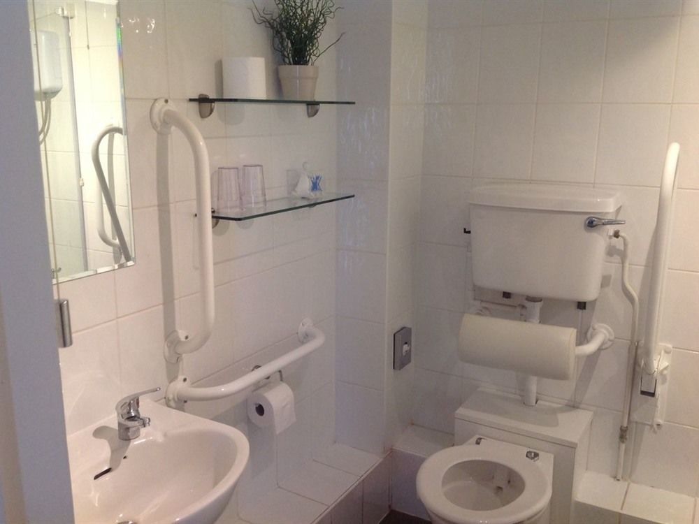 Hare & Hounds Bed & Breakfast Rye Esterno foto