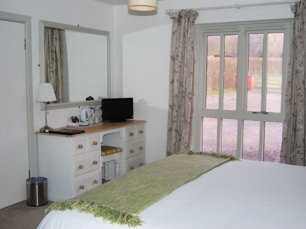 Hare & Hounds Bed & Breakfast Rye Esterno foto