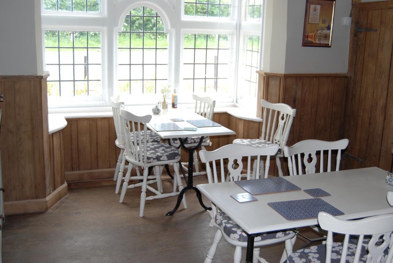 Hare & Hounds Bed & Breakfast Rye Esterno foto