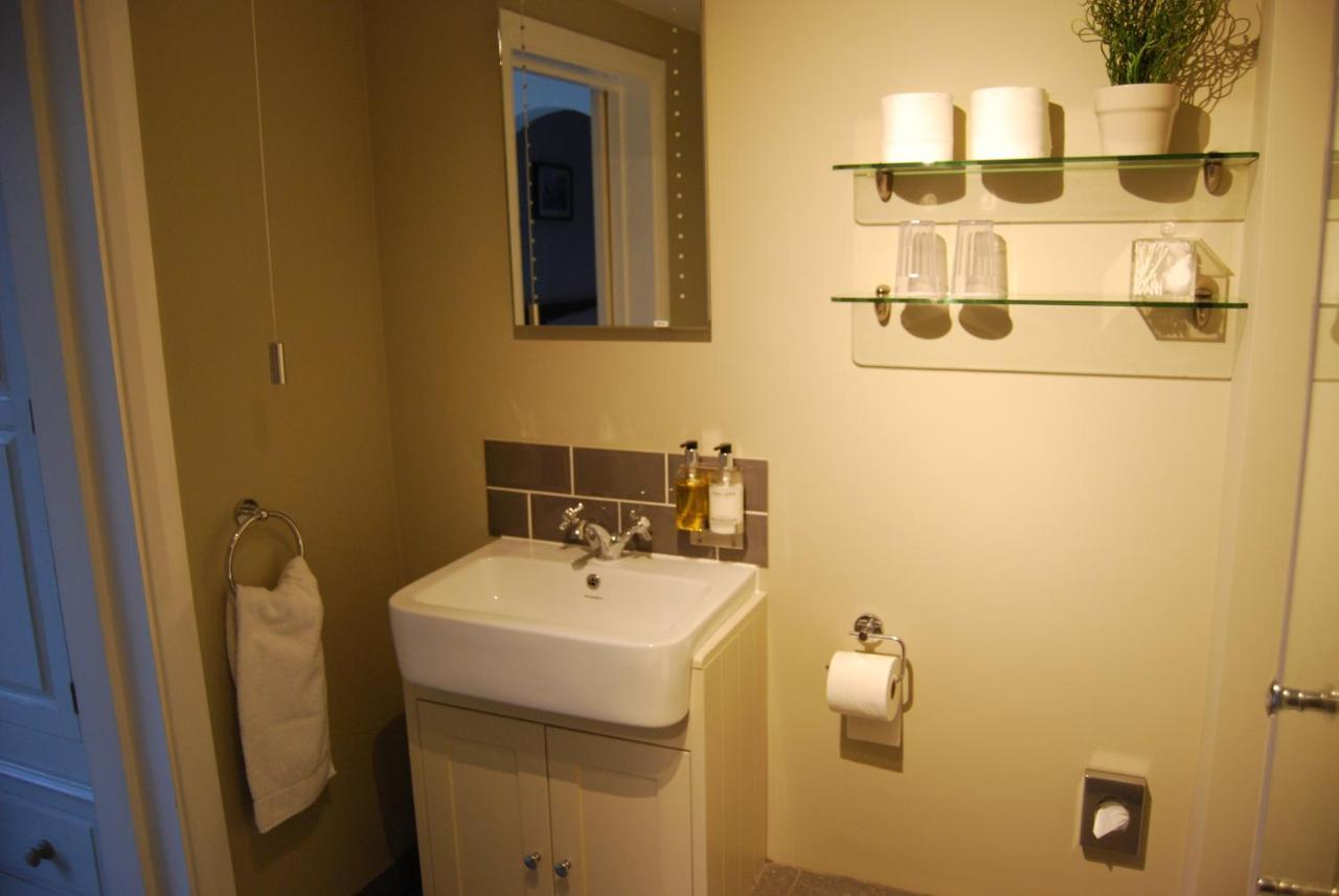 Hare & Hounds Bed & Breakfast Rye Esterno foto